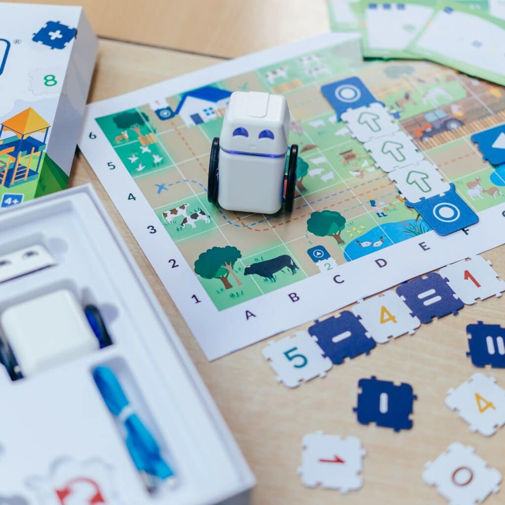 KUBO robot reading TagTiles